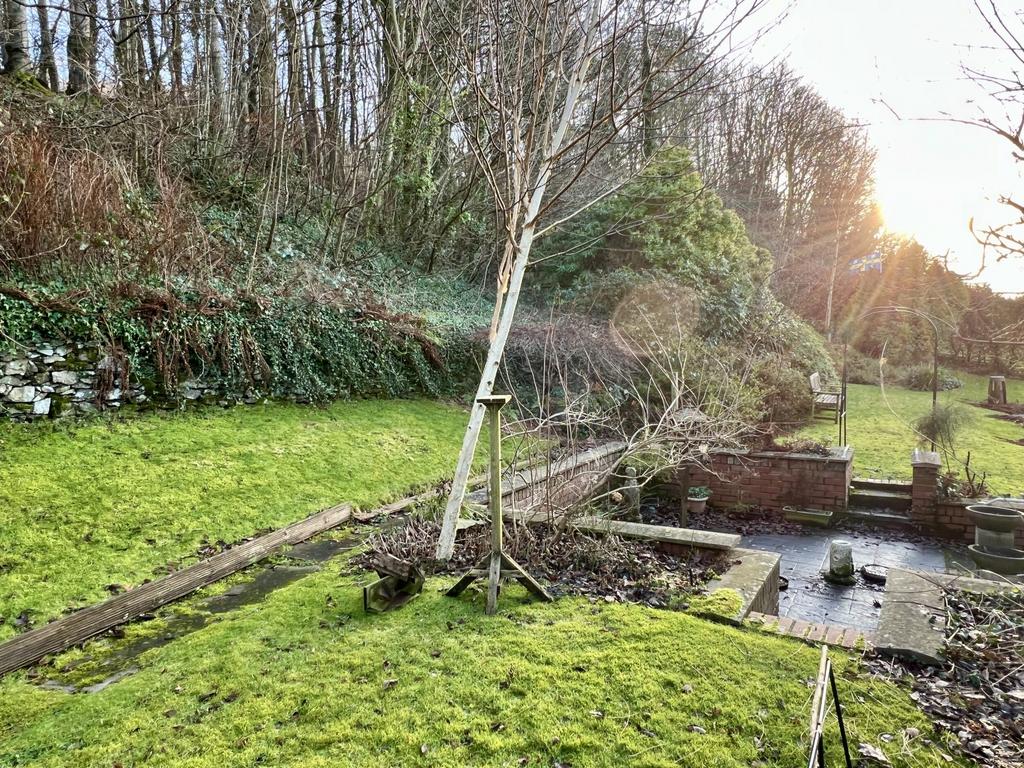 2 Woodlands Avenue, Kirkcudbright - Williamson and