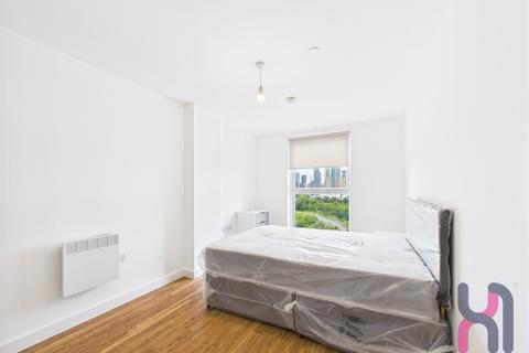 2 bedroom flat to rent, Manchester Waters, 5 Pomona Strand, Old Trafford, M16
