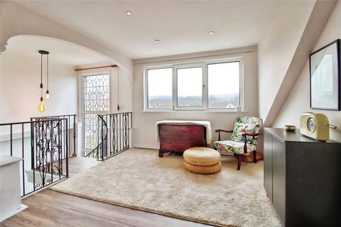4 bedroom semi-detached house for sale, Gwernrhuddi Road, Cardiff