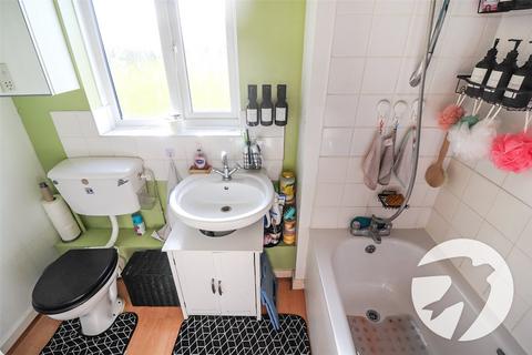 2 bedroom end of terrace house for sale, Hollywood Way, Erith, DA8