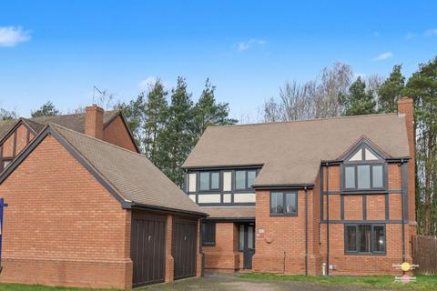 4 bedroom detached house for sale, Butterworth Drive, Coventry CV4