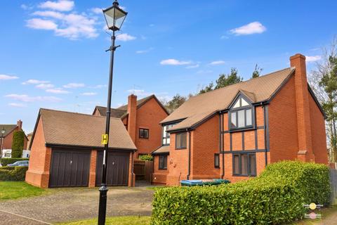 4 bedroom detached house for sale, Butterworth Drive, Coventry CV4