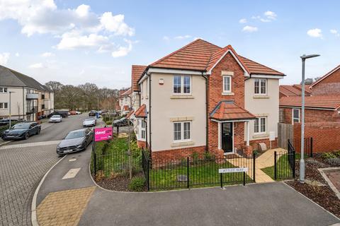 Attlee Way, Bracknell RG42