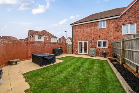 3 bedroom semi-detached house for sale, Attlee Way, Bracknell RG42