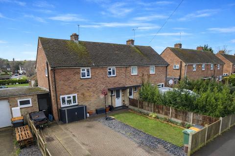 Manor Park, Houghton Regis, Dunstable, Bedfordshire, LU5