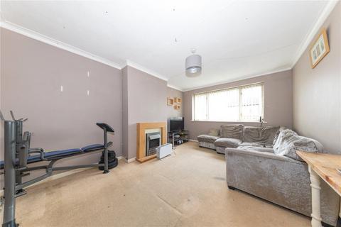 2 bedroom maisonette for sale, Moreton Road North, Luton LU2