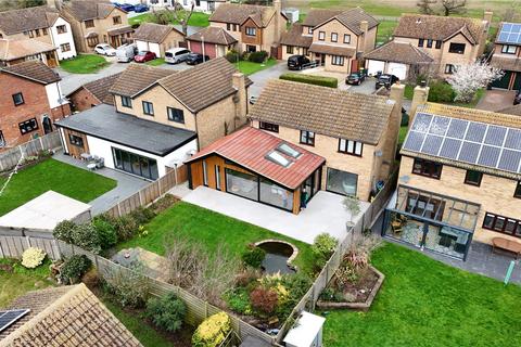 4 bedroom detached house for sale, Butts Paddock, Rochford, Essex, SS4