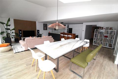 4 bedroom detached house for sale, Butts Paddock, Rochford, Essex, SS4