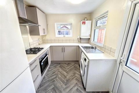3 bedroom house to rent, Hollybush Street, Plaistow