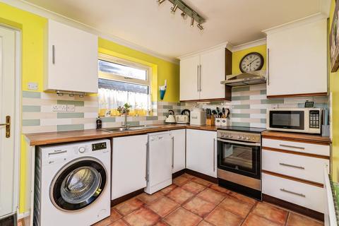 3 bedroom detached bungalow for sale, Holly Close, Nottingham, NG13