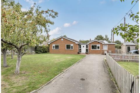 4 bedroom detached bungalow for sale, The Green - Great Cheverell, Devizes, SN10