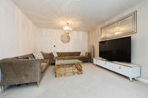 5 bedroom semi-detached house for sale, Oak Gardens, Newcastle upon Tyne, NE15