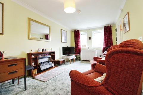 2 bedroom apartment for sale, Wordsworth Avenue, Cardiff