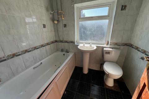3 bedroom semi-detached house for sale, Heol Philip, Lower Cwmtwrch, Swansea
