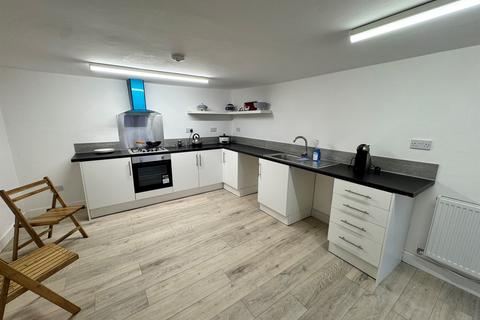 4 bedroom end of terrace house for sale, Old Park Terrace, Pontypridd