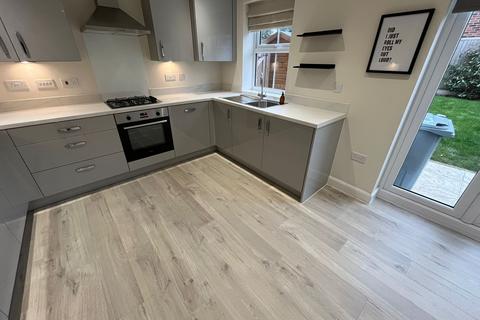 3 bedroom semi-detached house to rent, Ashcroft Drive, Chelford, Macclesfield