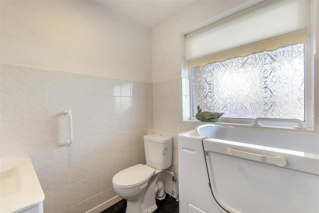 8678879-interior11.jpg