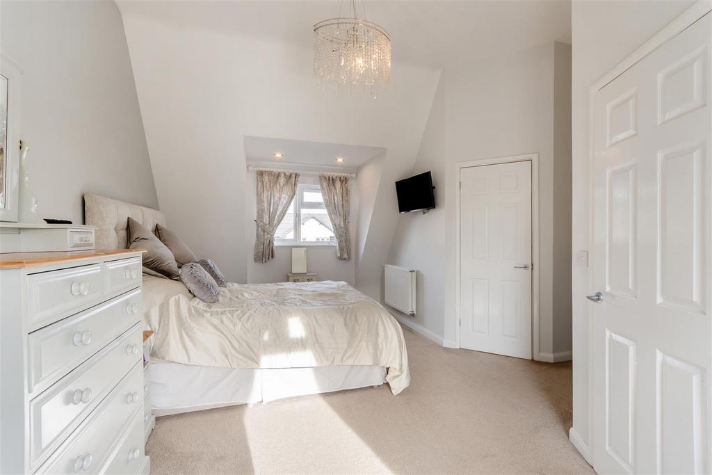 8678880-interior24.jpg