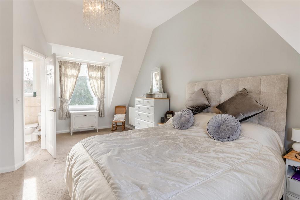 8678880-interior22.jpg