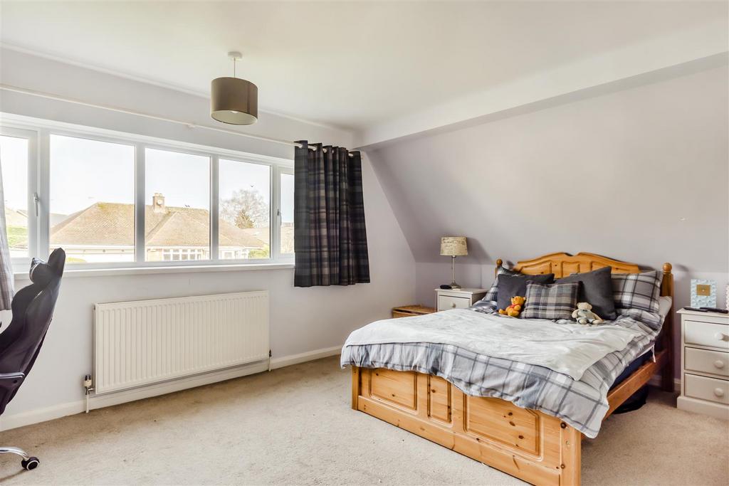 8678880-interior28.jpg