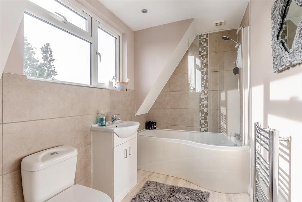8678880-interior27.jpg