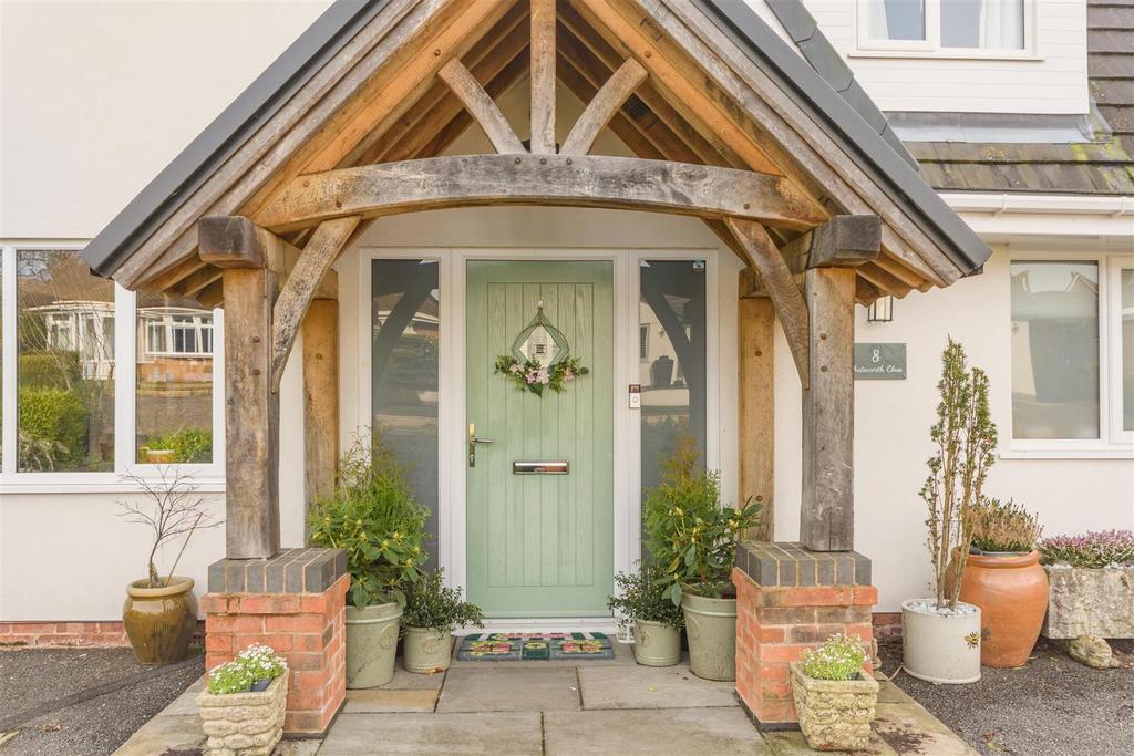 8678880-exterior14.jpg