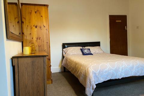 undefined, Room 4, Balby Road