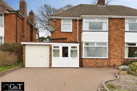 3 bedroom semi-detached house for sale, Ridge Road, Kingswinford