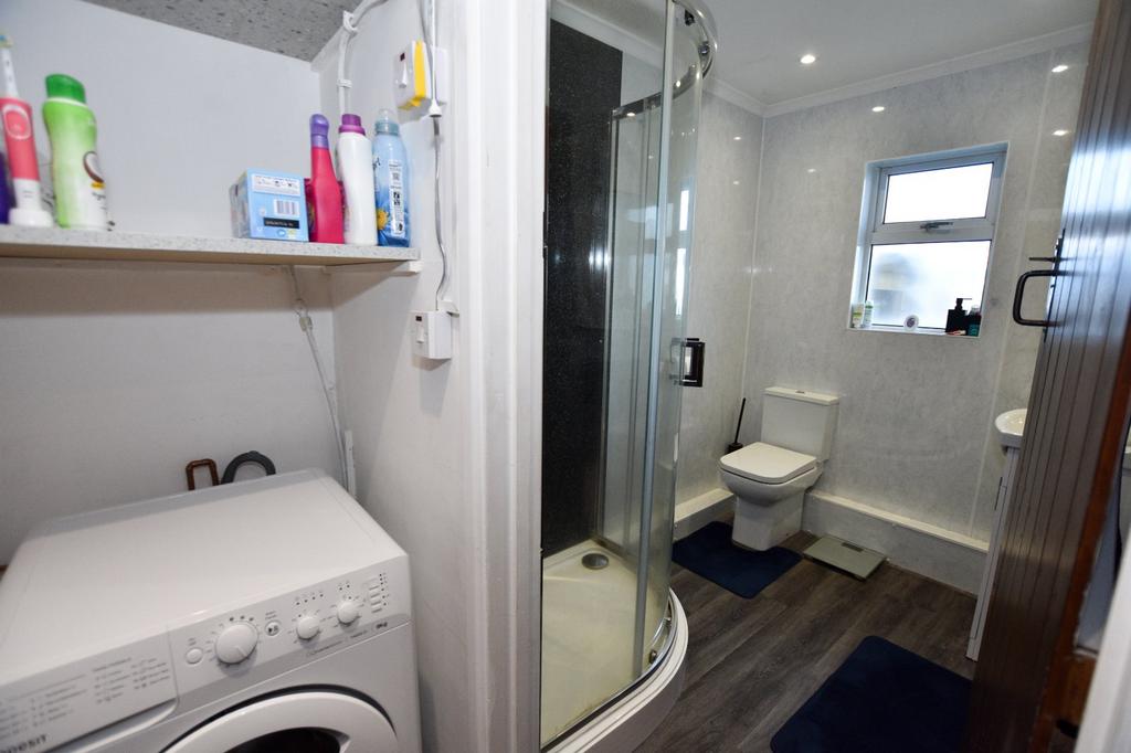 Utility/Shower