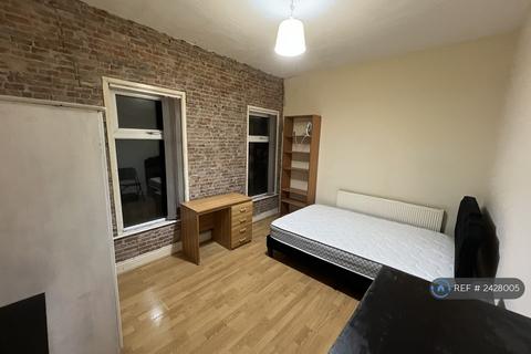 undefined, Kathleen Grove, Manchester, M14