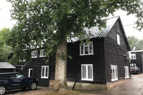 Office to rent, Croombe Hill Rd East Grinstead RH19 4LZ