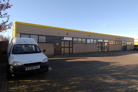 Industrial unit to rent, Wyncolls Rd Colchester CO4 9HT