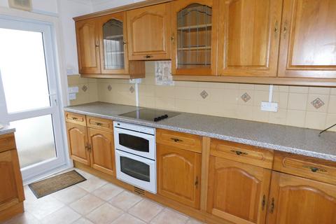 3 bedroom bungalow for sale, Carlyon Road, Pantside Estate, NEWBRIDGE