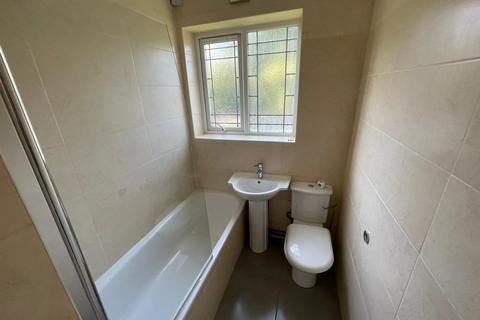 undefined, 201 Gibbins Rd B29