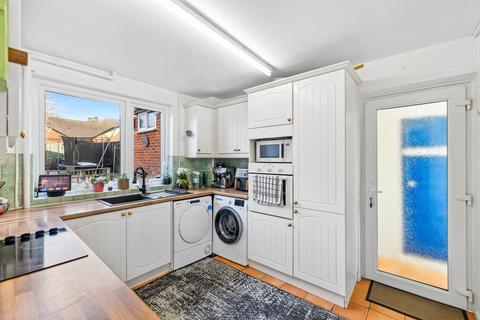 3 bedroom house for sale, Hornbeam Road, Reigate RH2