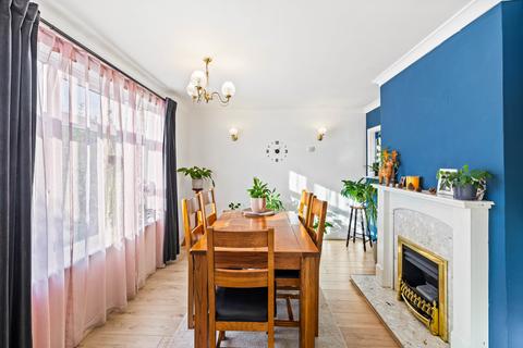3 bedroom house for sale, Hornbeam Road, Reigate RH2