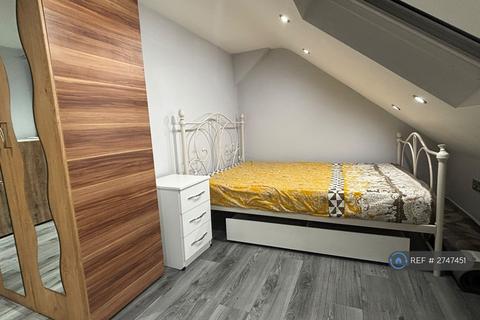 Studio to rent, Dagenham, Dagenham, RM9