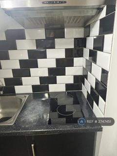 Studio to rent, Dagenham, Dagenham, RM9