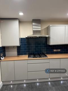 undefined, Andover Close, Uxbridge, UB8