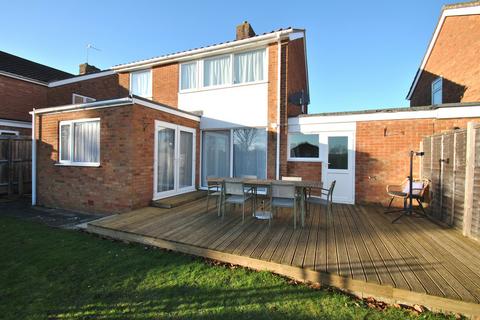 3 bedroom detached house to rent, Letchworth Garden City SG6