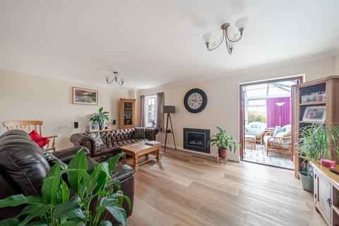 4 bedroom detached house for sale, Rectory Road, Storrington, RH20