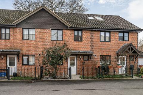 3 bedroom terraced house for sale, Trafalgar Villas, Brownsover Road, Farnborough , GU14