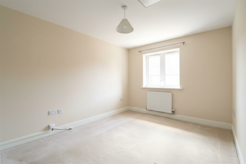 2 bedroom apartment to rent, Thomas Way, Braintree CM7