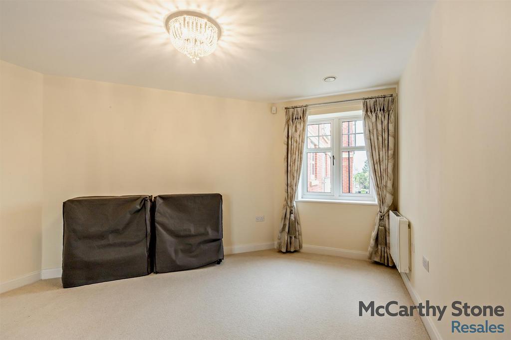 8679486-interior10-800.jpg