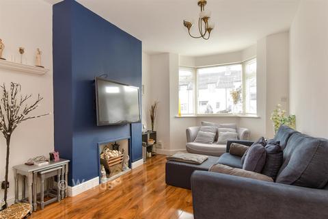 2 bedroom terraced house for sale, Cuxton Road, Rochester ME2