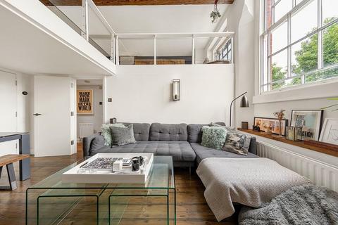 1 bedroom flat for sale, College Green Court, SW9