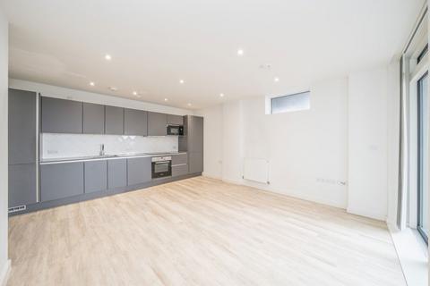 undefined, Staines Road, Hounslow TW3