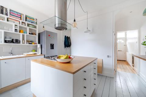 2 bedroom terraced house for sale, Victoria Road, Barnet, EN4