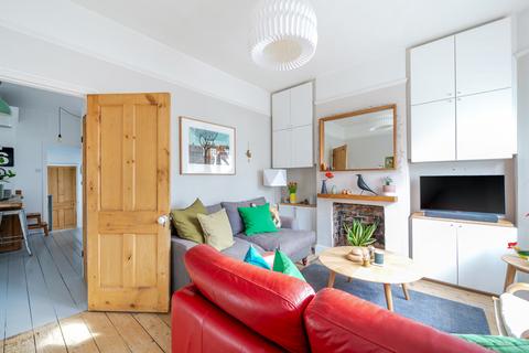 2 bedroom terraced house for sale, Victoria Road, Barnet, EN4