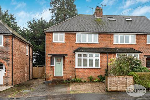 Rydes Avenue, Guildford, Surrey, GU2
